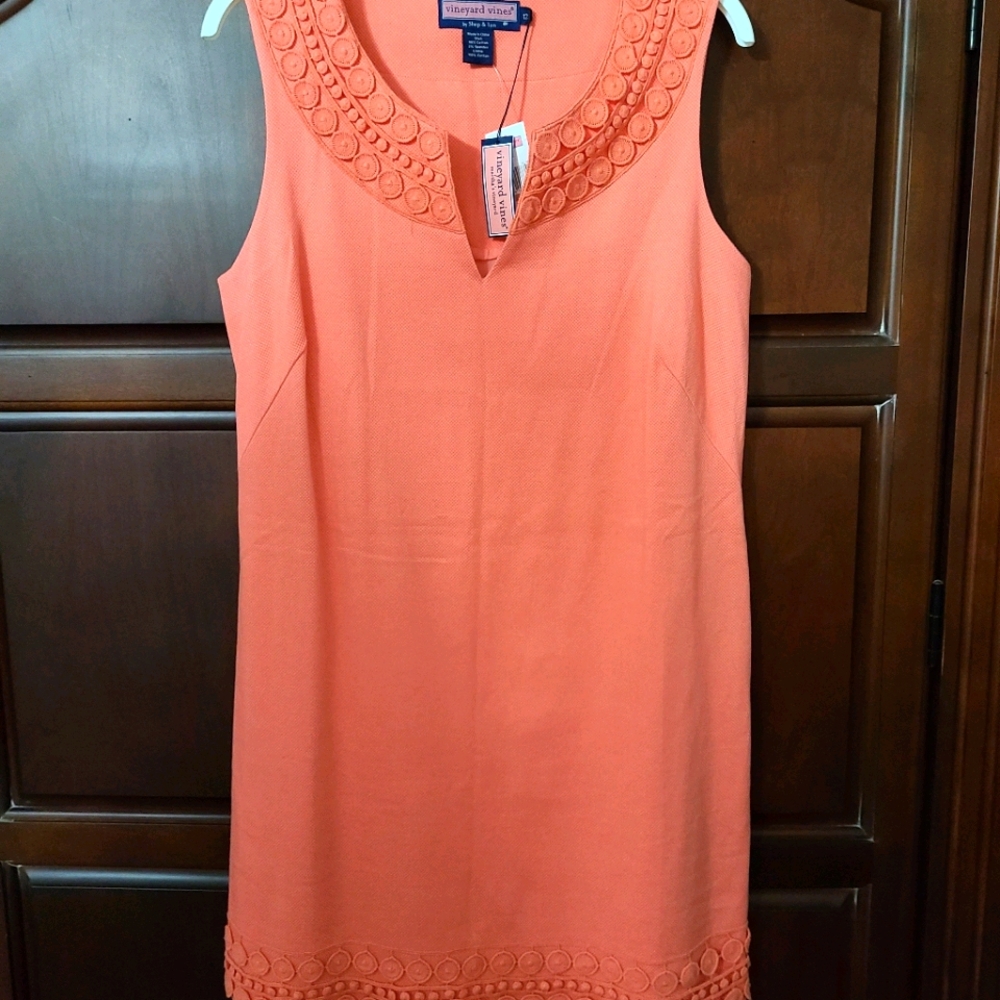 Vineyard Vines shift dress